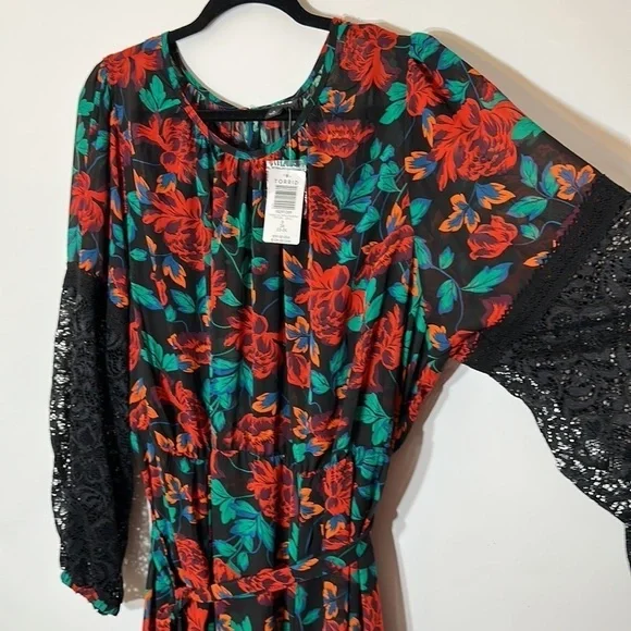 Torrid 3 MAXI PEASANT DRESS - CHIFFON FLORAL BLACK - Picture 8 of 11